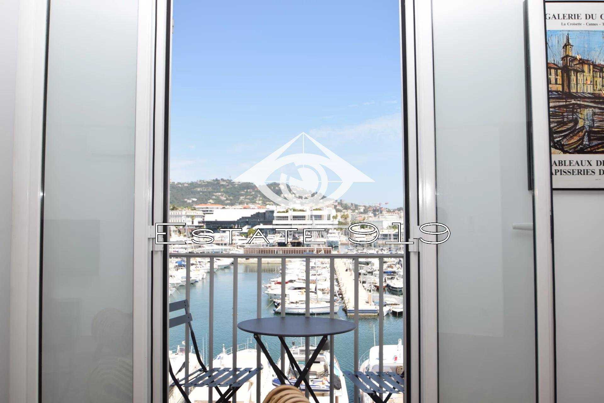 Квартира в Cannes, Alpes-Maritimes 10981665