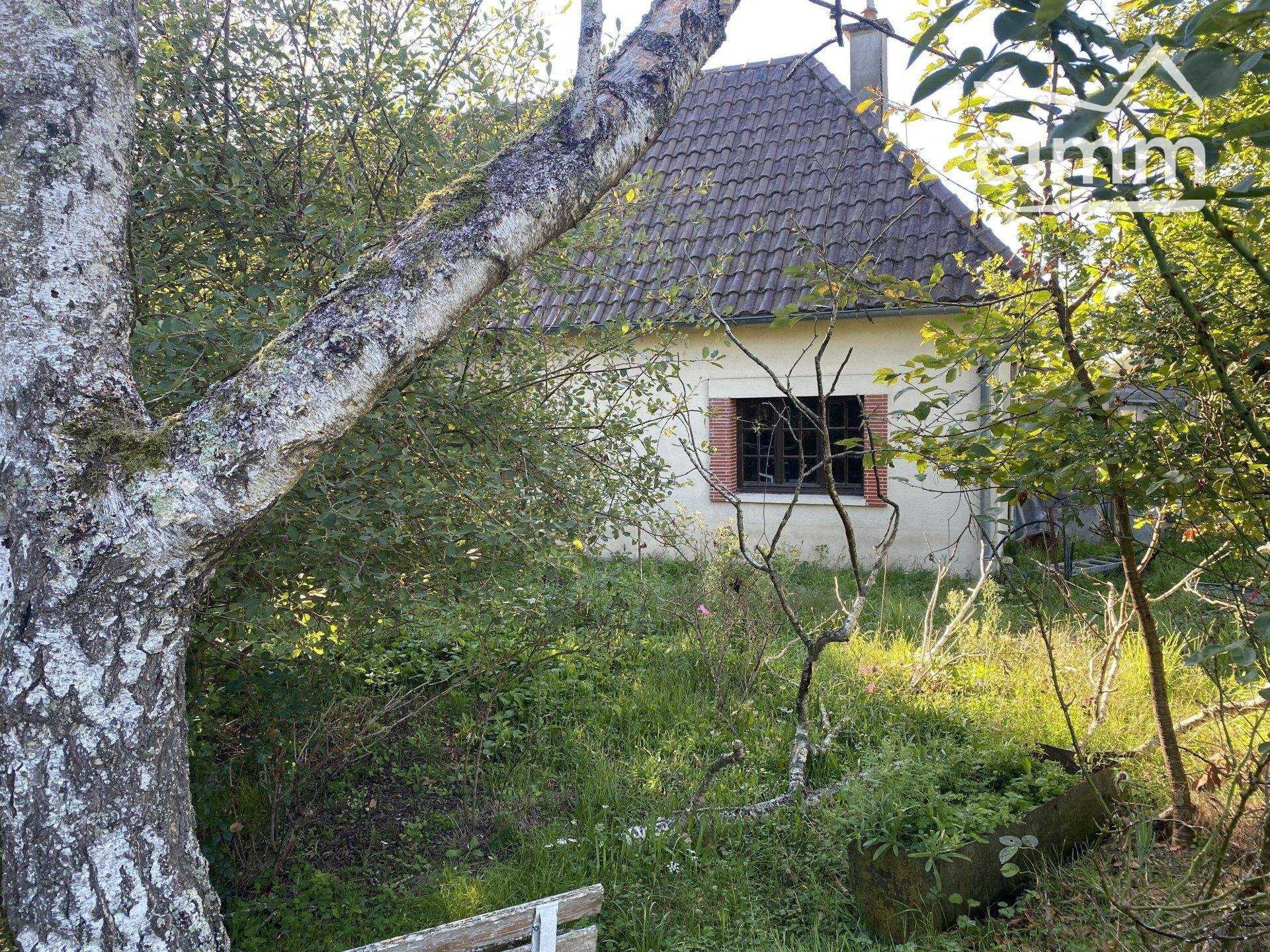 casa en Saint-Pourcain-sur-Besbre, Auvernia-Ródano-Alpes 10981696