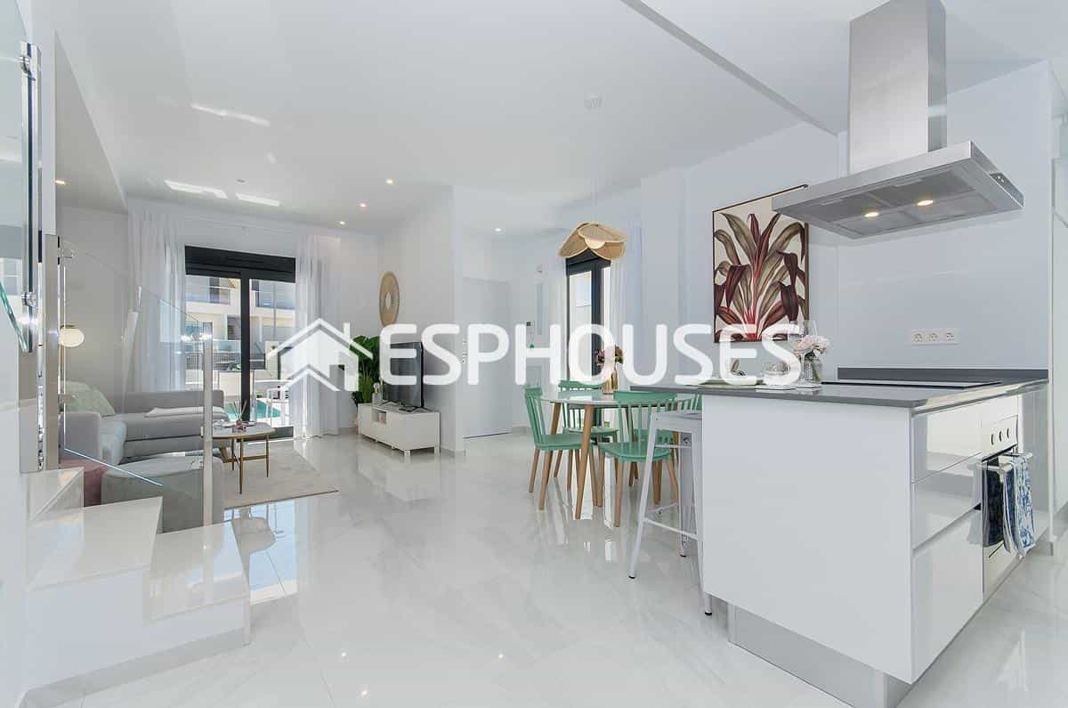 House in Polop, Valencia 10981800