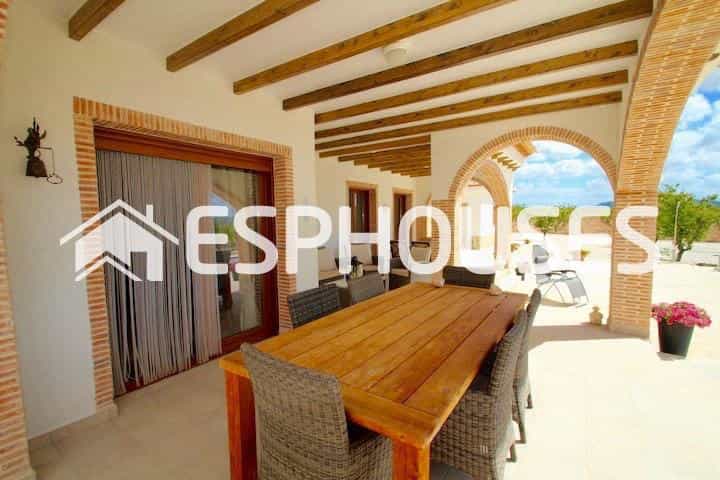 House in Pinoso, Valencia 10982080