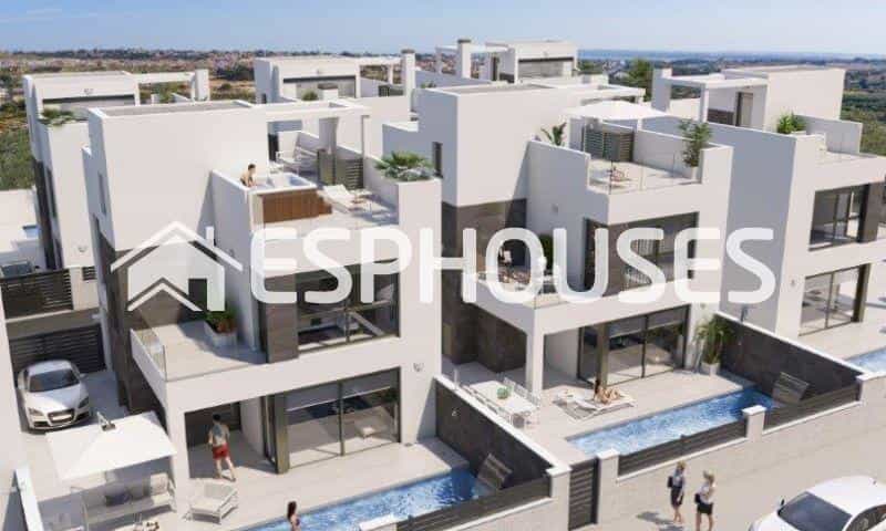 House in Torrevieja, Valencia 10982134