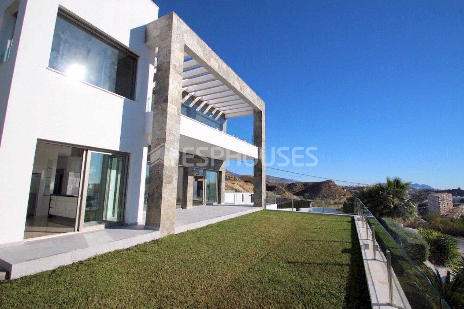房子 在 Villajoyosa, Comunidad Valenciana 10982565