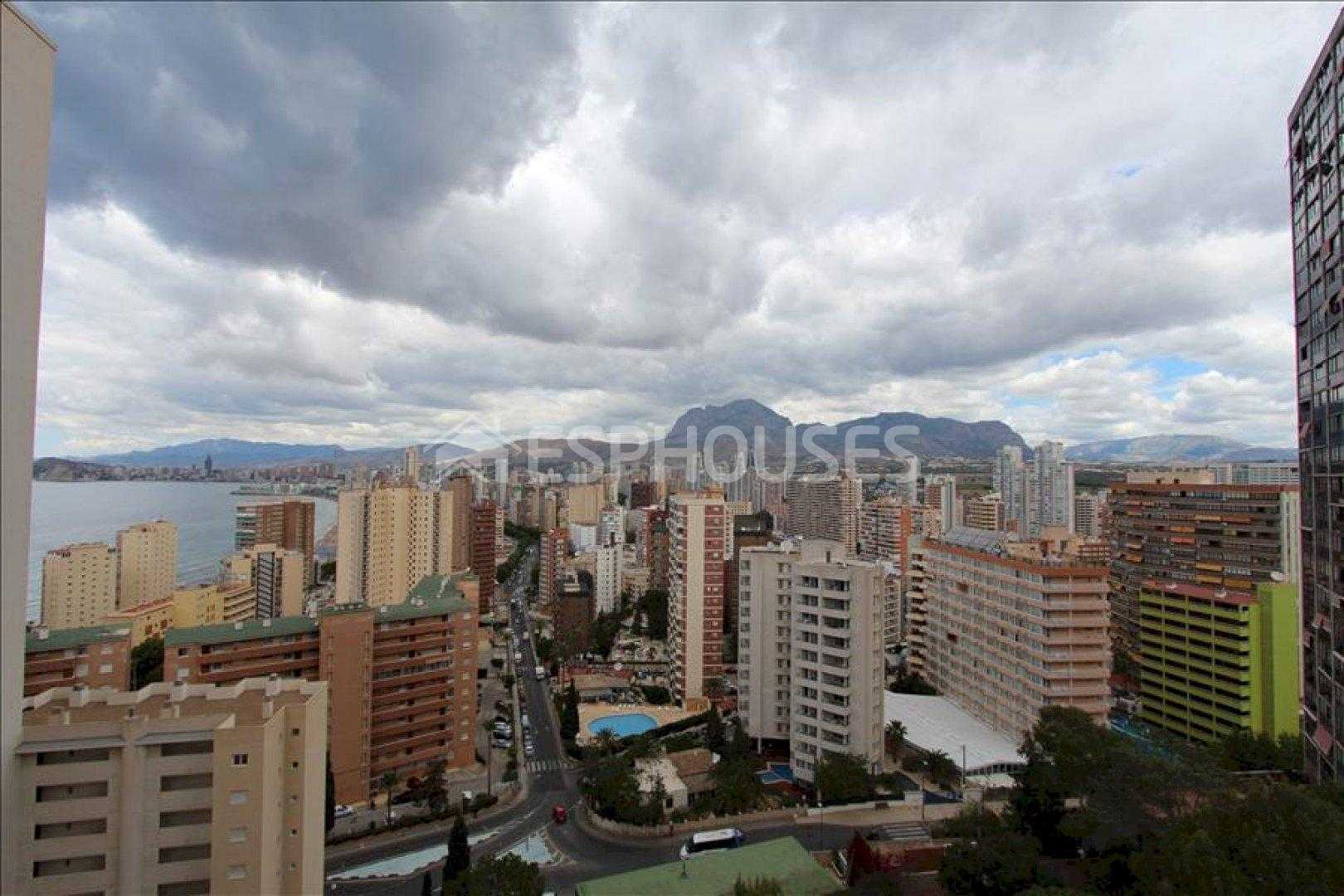 Condominium in Armanella, Valencia 10982566