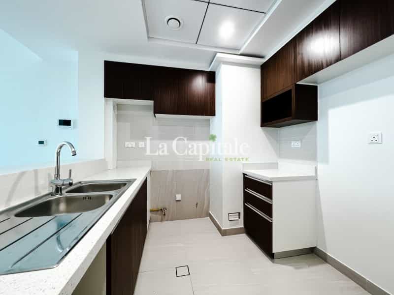 Condominium in Dubai, Dubayy 10983747
