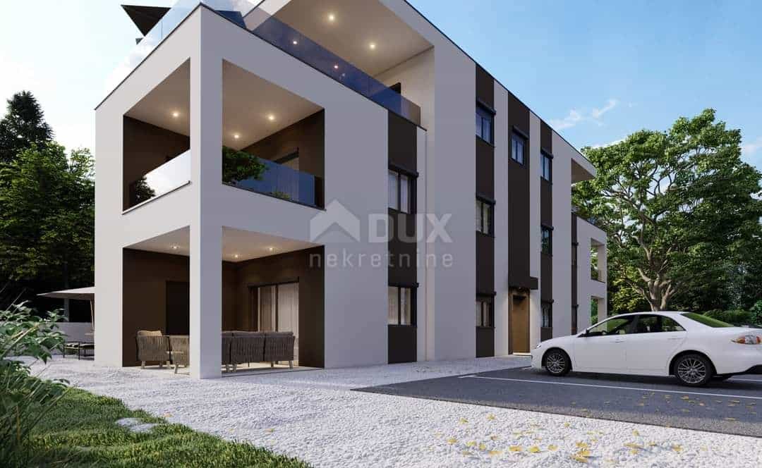 Condominium dans Nova Vas, Kršan, Istria County 10983779