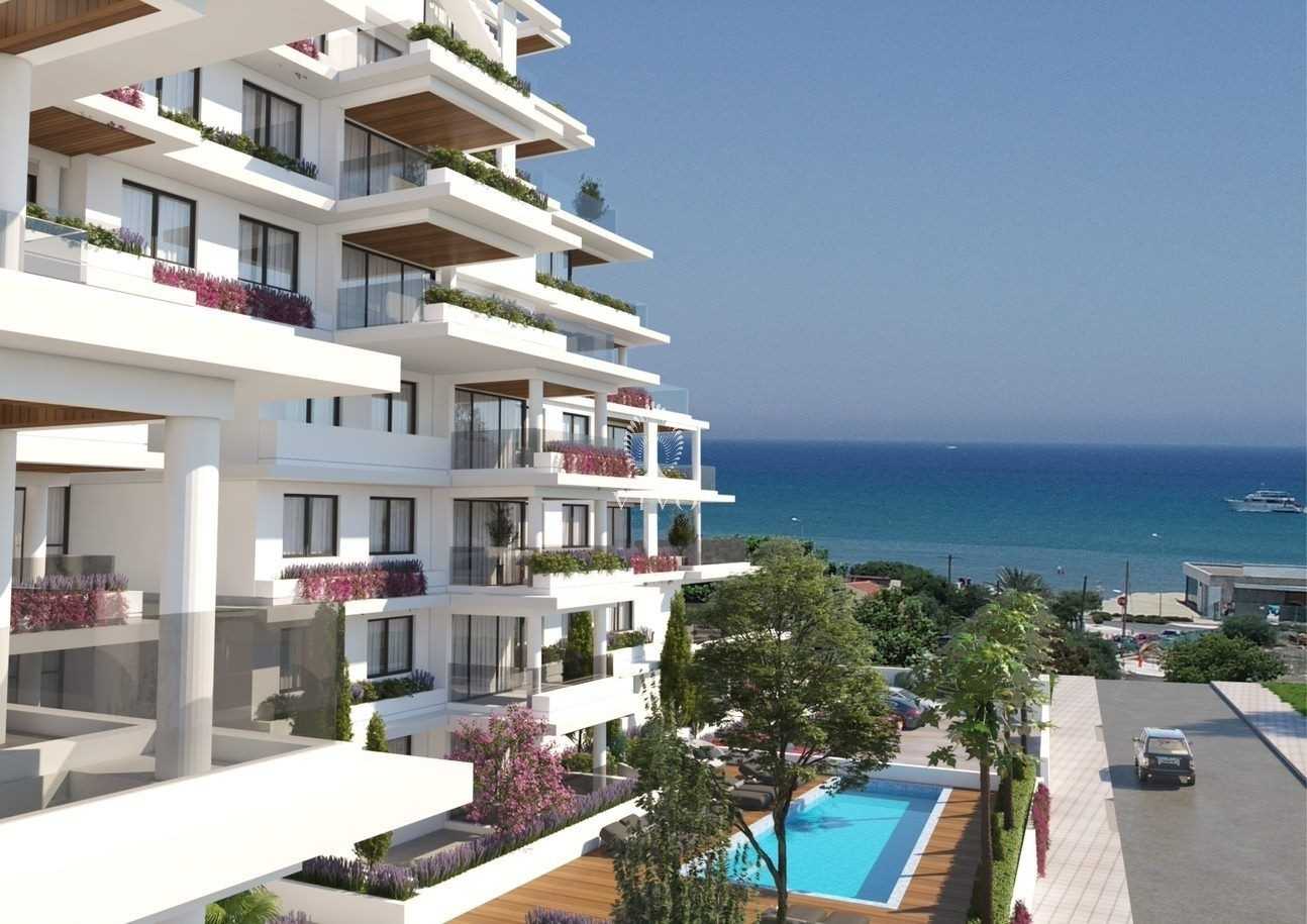 Condominium dans Larnaca, Larnaca 10985317