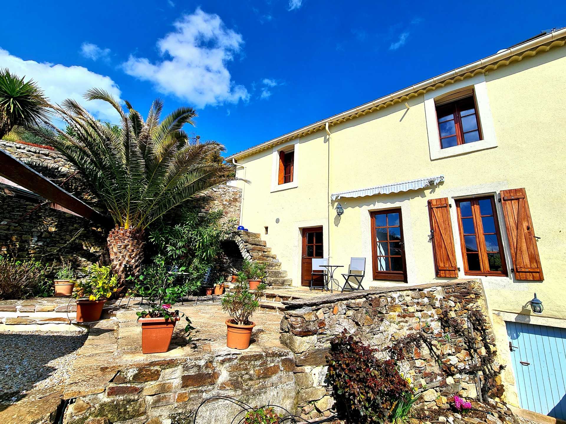 House in Lamalou-les-Bains, Occitanie 10988214