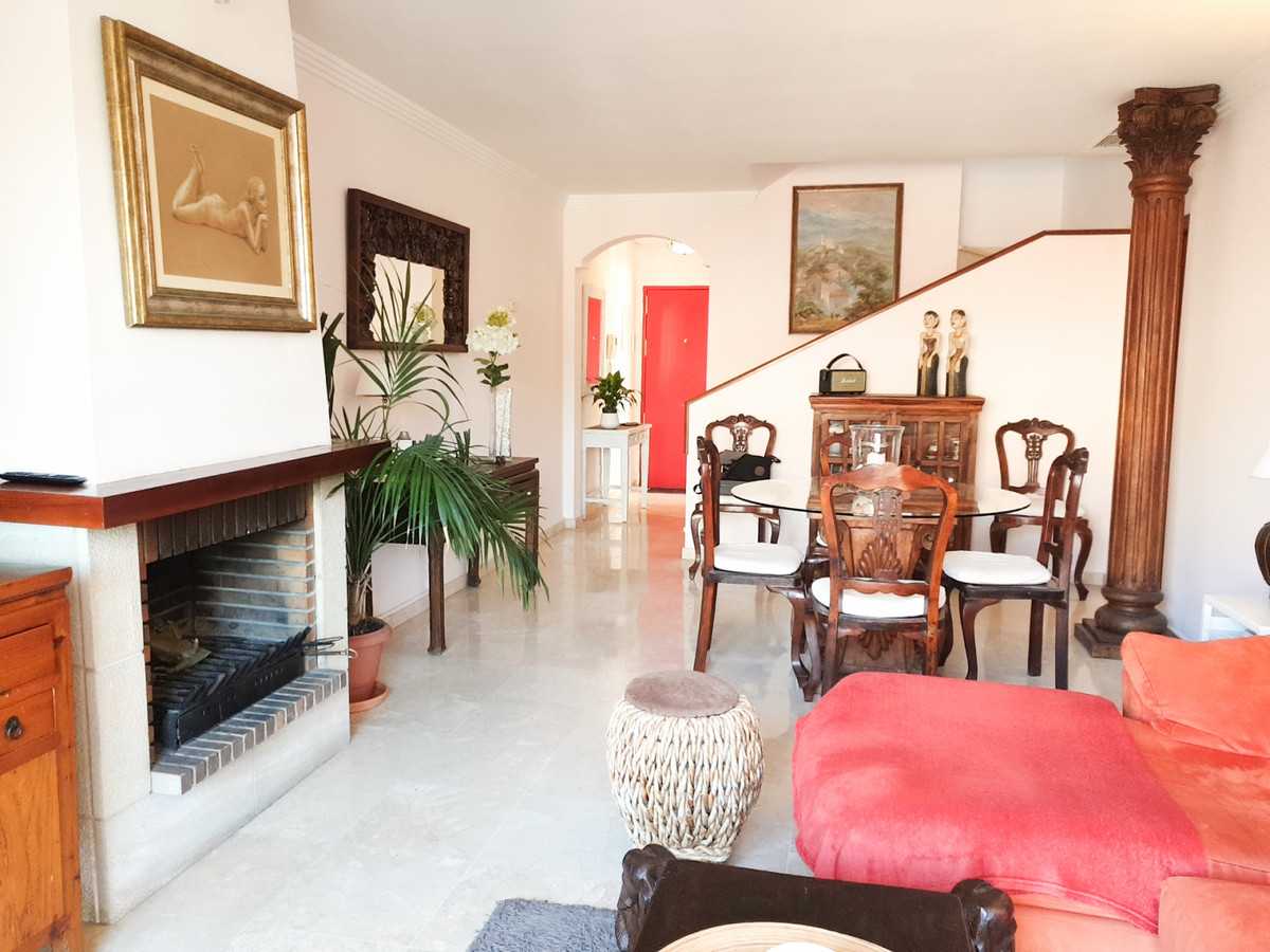 公寓 在 薩比尼拉斯城堡, 安達盧西亞 10988356
