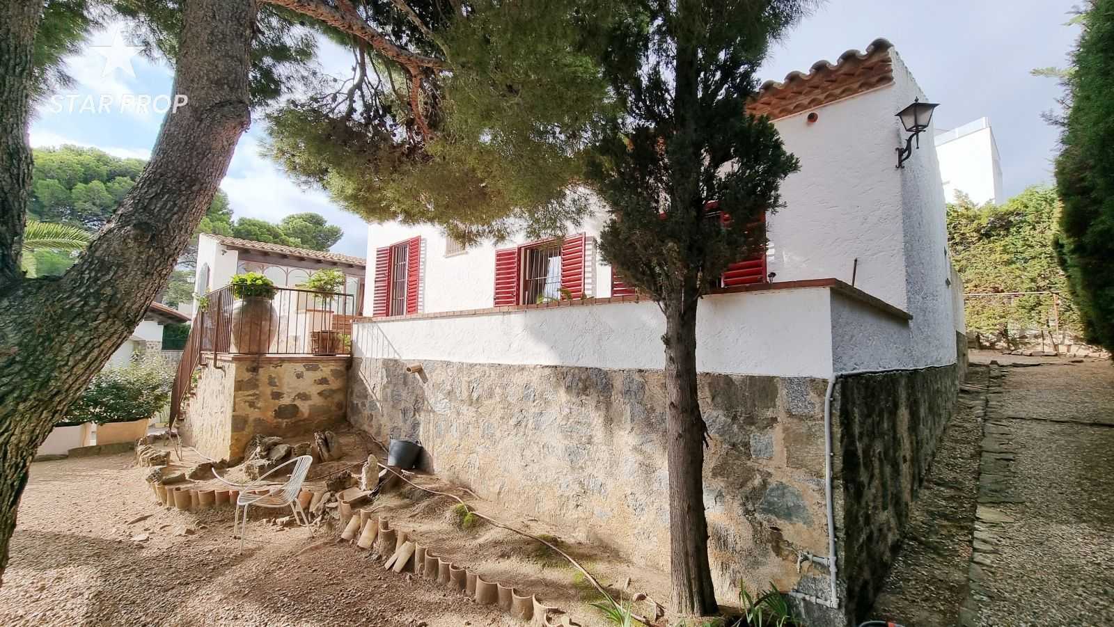 Hus i Llançà, Catalunya 10988823