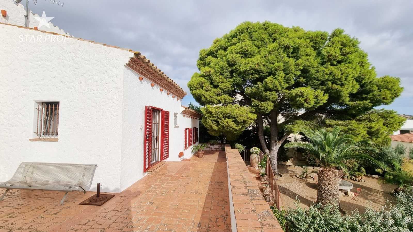 σπίτι σε Llançà, Catalunya 10988823