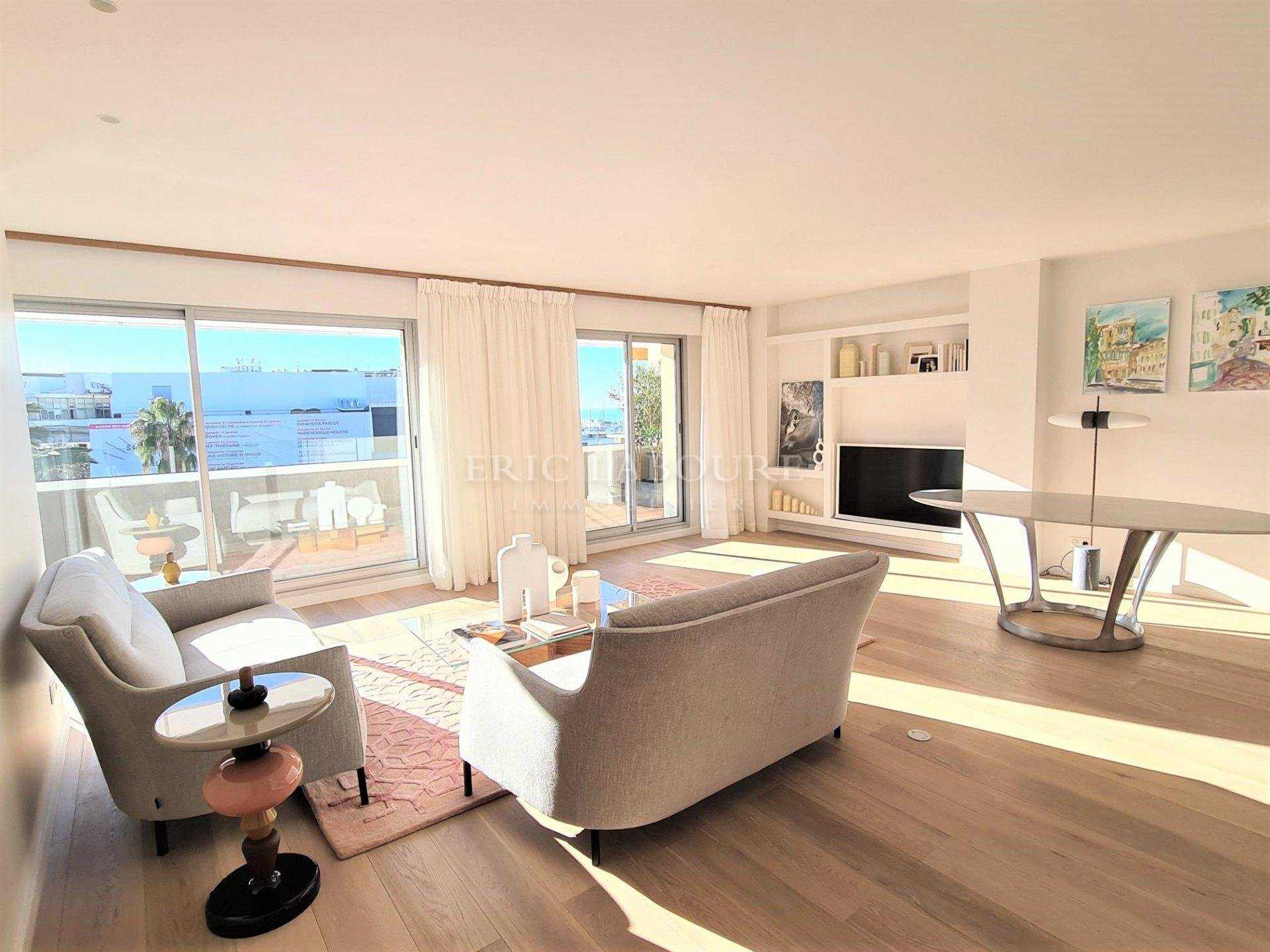 Residenziale nel Cannes, Alpes-Maritimes 10990604