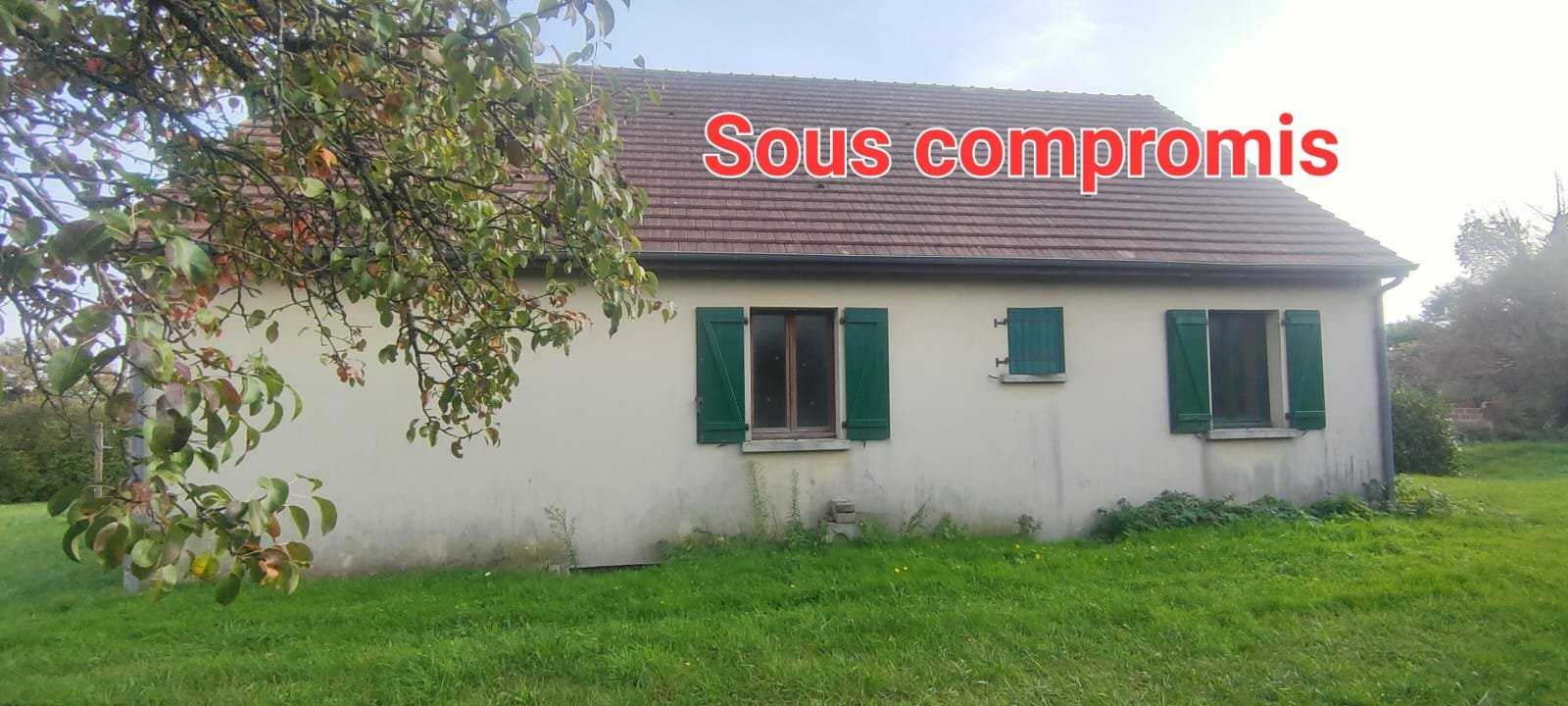 מגורים ב Theneuille, Allier 10990616