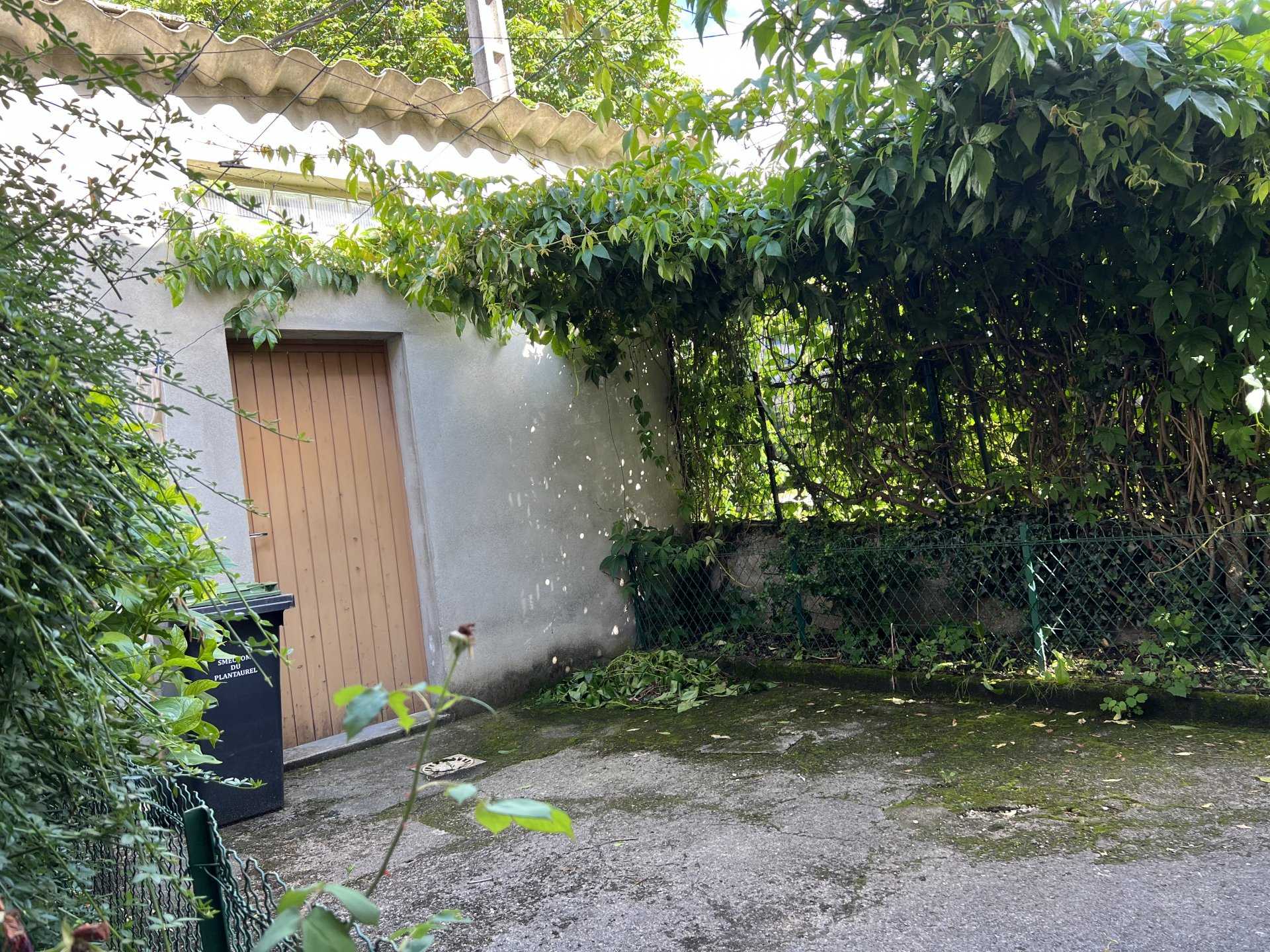 Talo sisään Villeneuve-d'Olmes, Occitanie 10990620