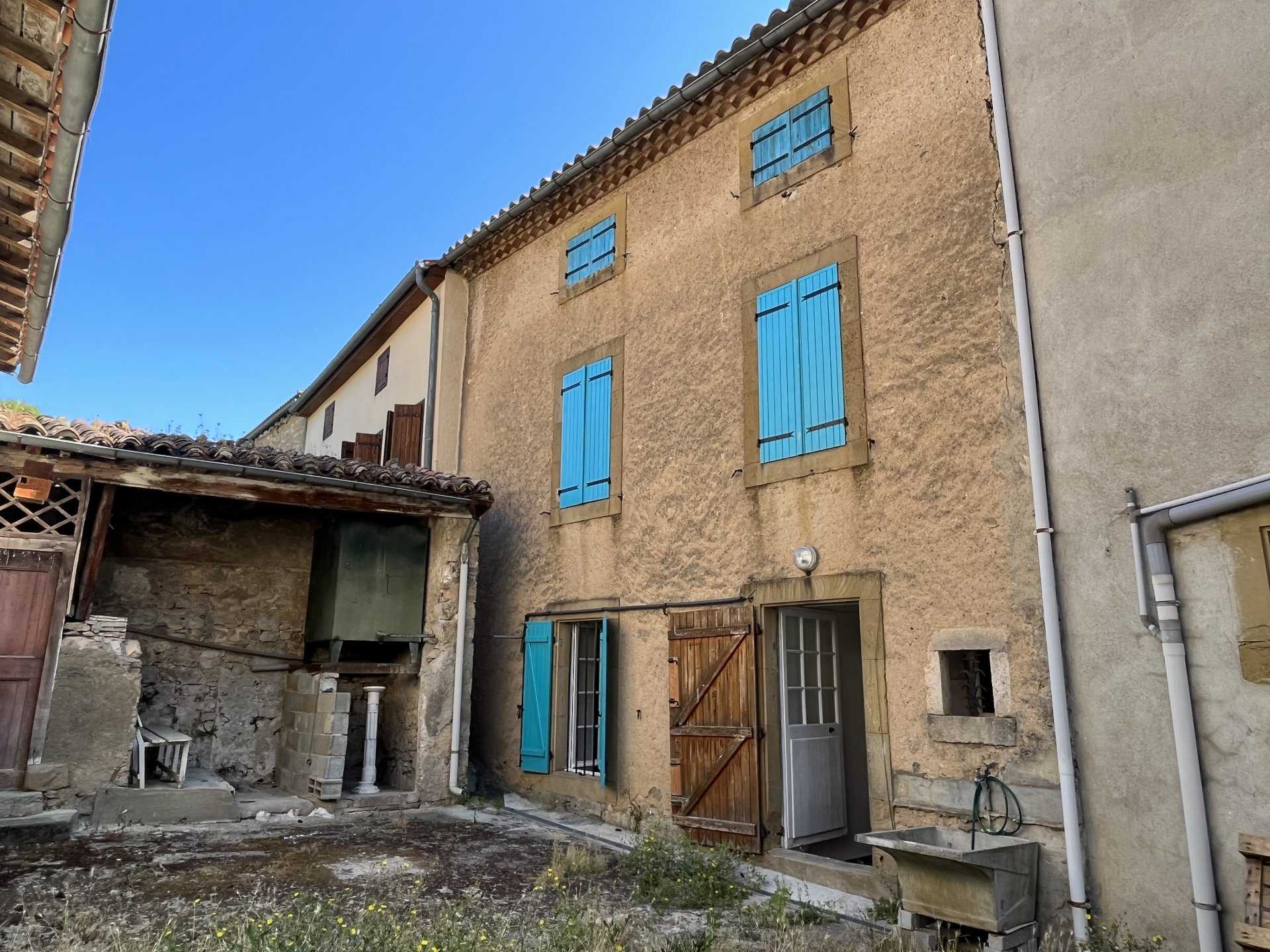 Talo sisään Puivert, Occitanie 10990621