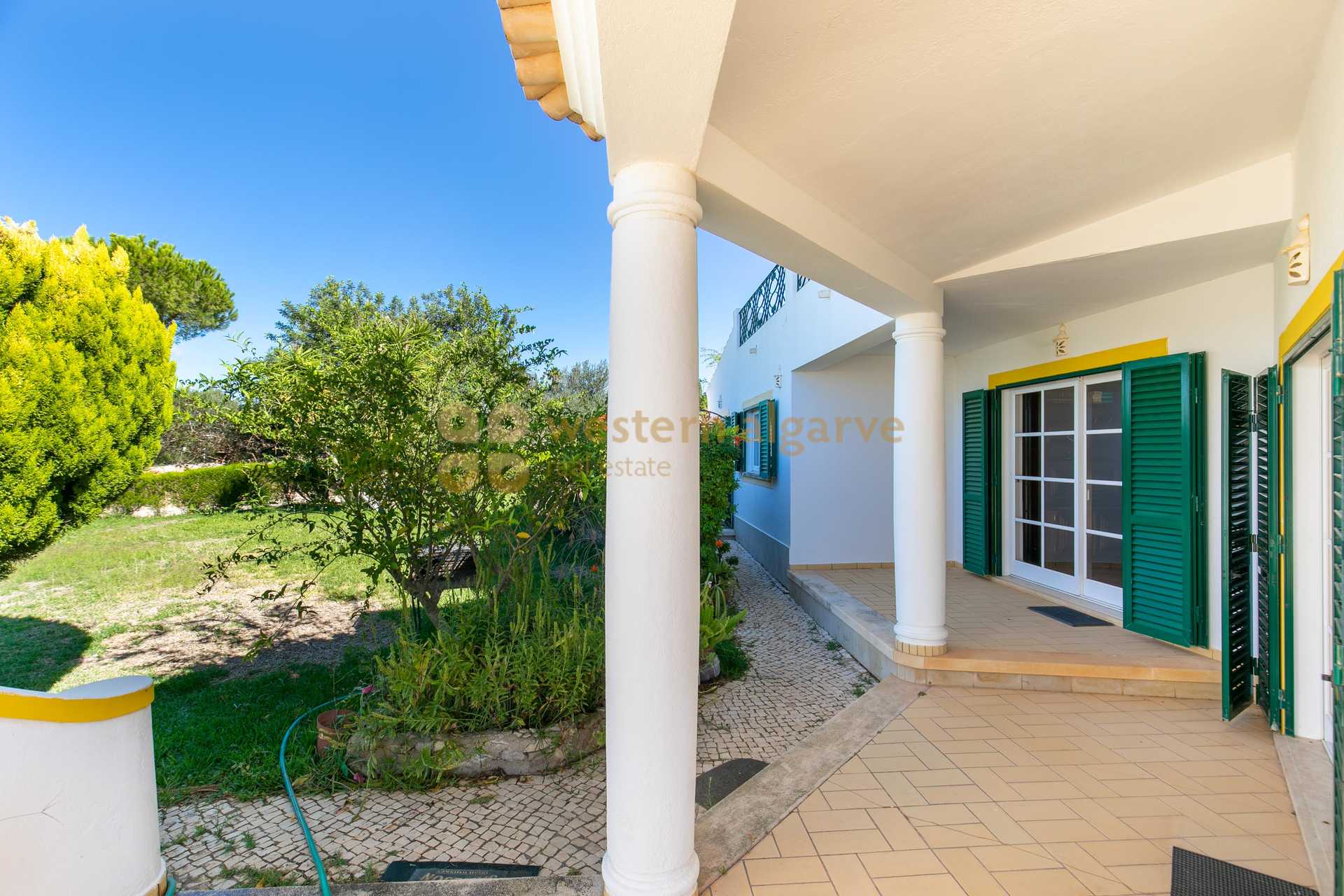 Huis in , Faro District 10990698