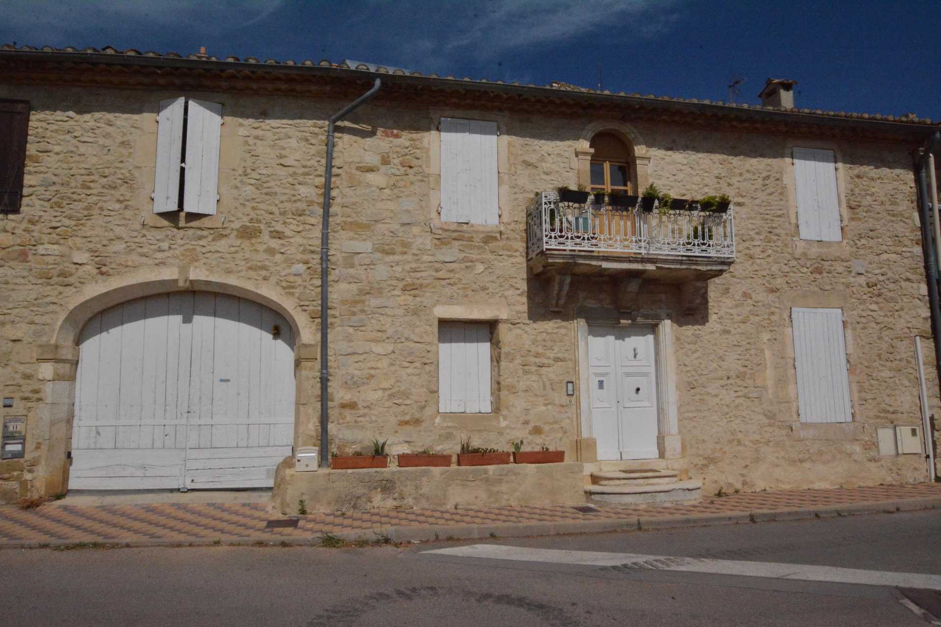 Hus i Sommieres, Occitanie 10991056
