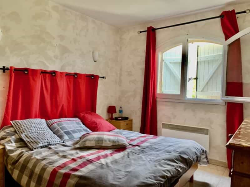 жилой дом в Thézan-lès-Béziers, Occitanie 10991096