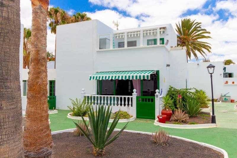 Condominium in Macher, Canary Islands 10991302