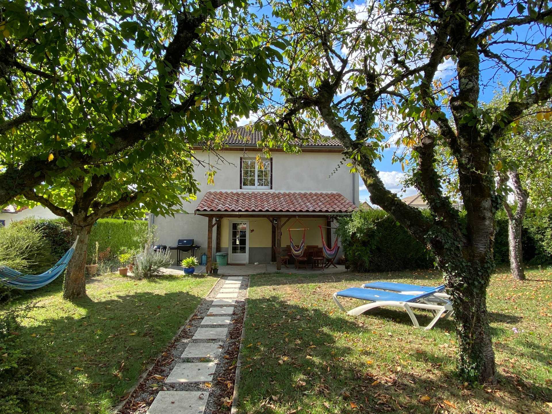 Rumah di Bernac, Nouvelle-Aquitaine 10991400