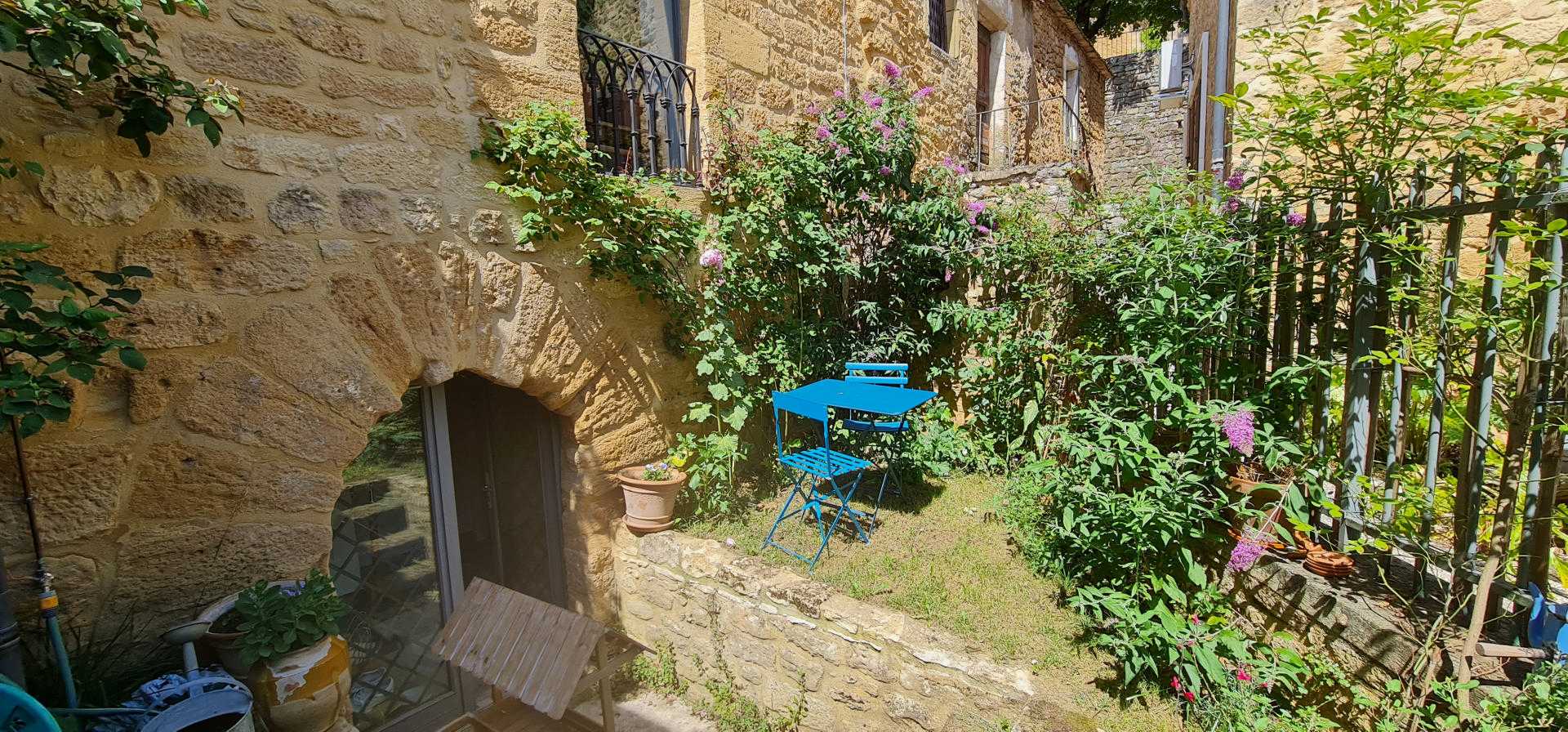 House in Vitrac, Nouvelle-Aquitaine 10991449