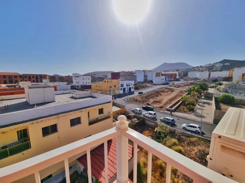 Condominium in Cabo Blanco, Canary Islands 10991570