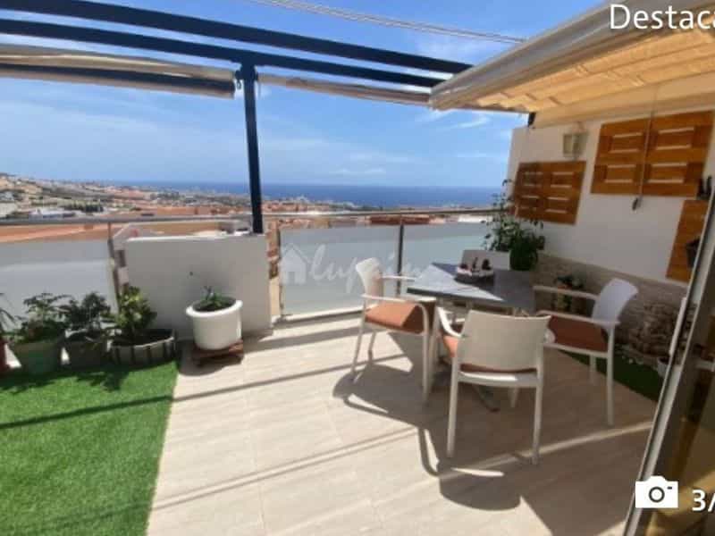 Condominium in Adeje, Canary Islands 10991609