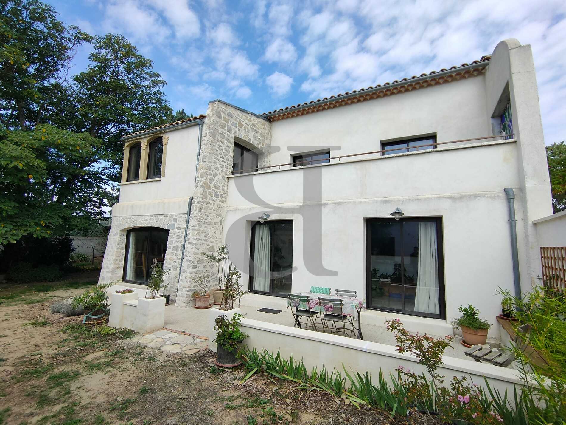 Huis in Vaison-la-Romaine, Provence-Alpes-Côte d'Azur 10991860