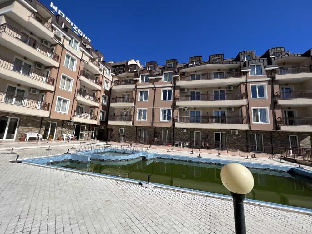 Condominium in , Burgas 10992113