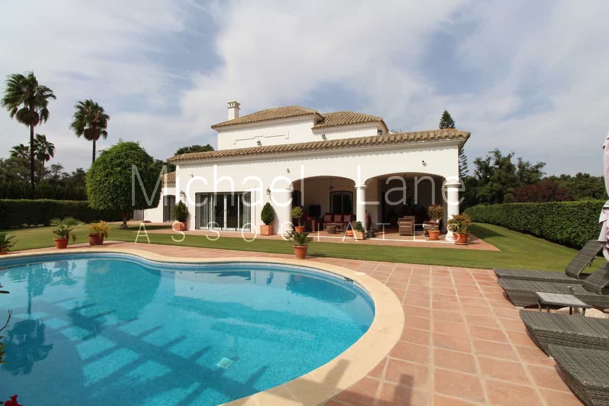 House in Guadiaro, Andalusia 10992221