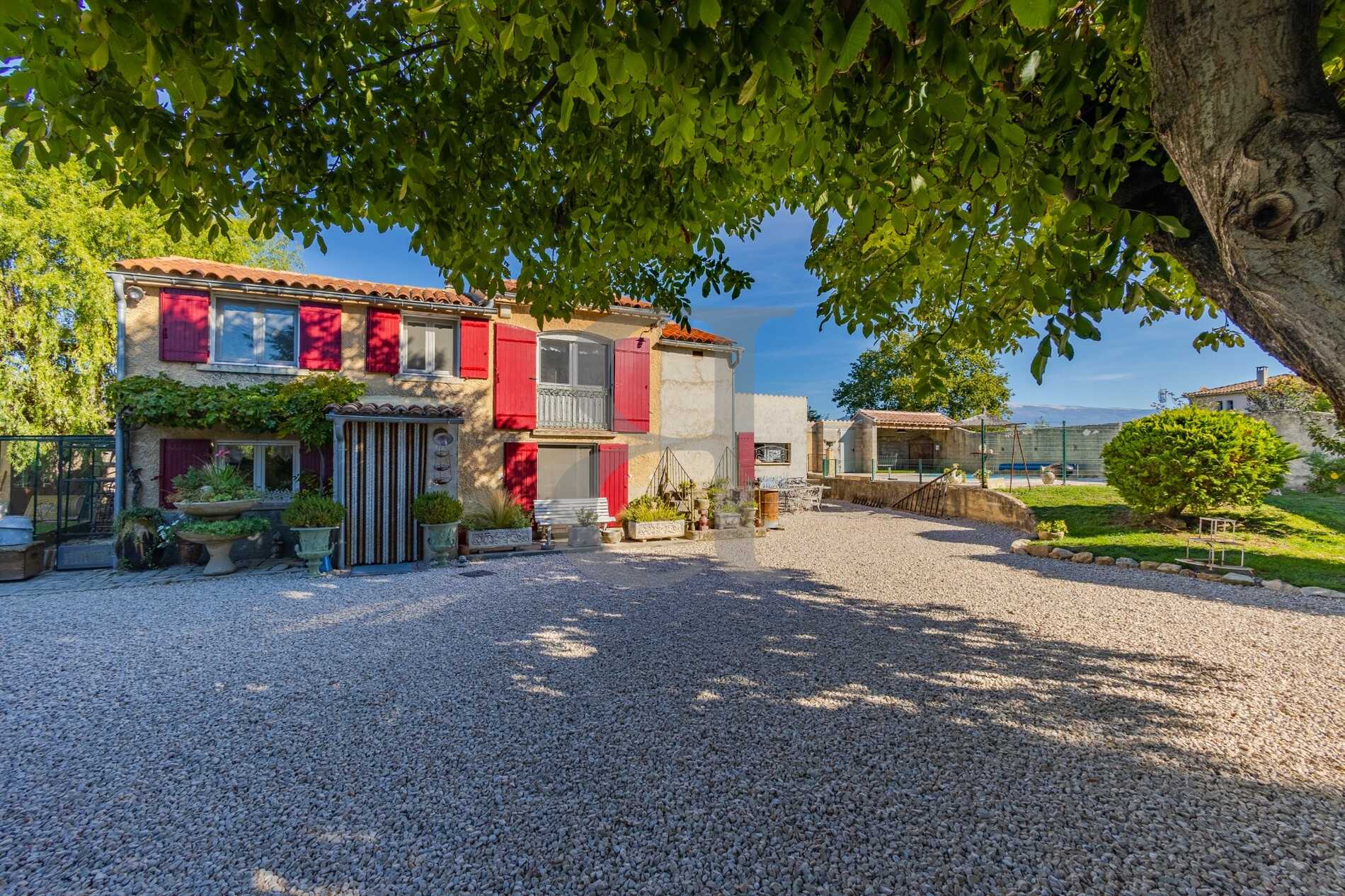 房子 在 Mazan, 普羅旺斯-阿爾卑斯-藍色海岸 10992373