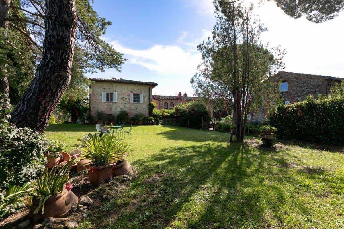 жилой дом в Castelnuovo Berardenga, Tuscany 10992418