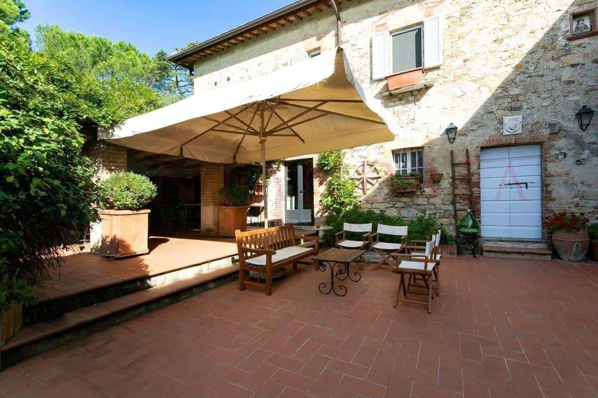 жилой дом в Castelnuovo Berardenga, Tuscany 10992418