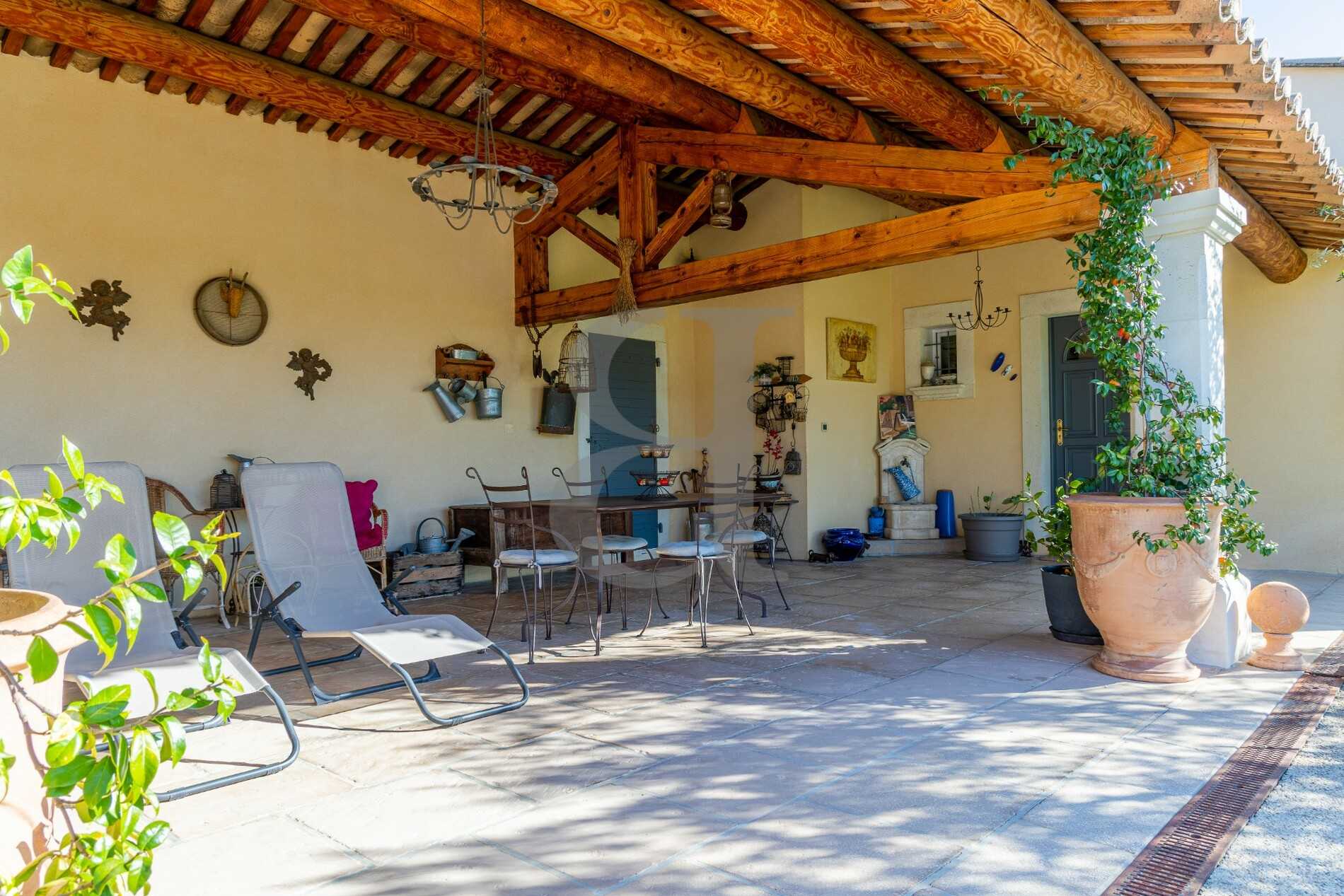 Huis in Valreas, Provence-Alpes-Côte d'Azur 10992430