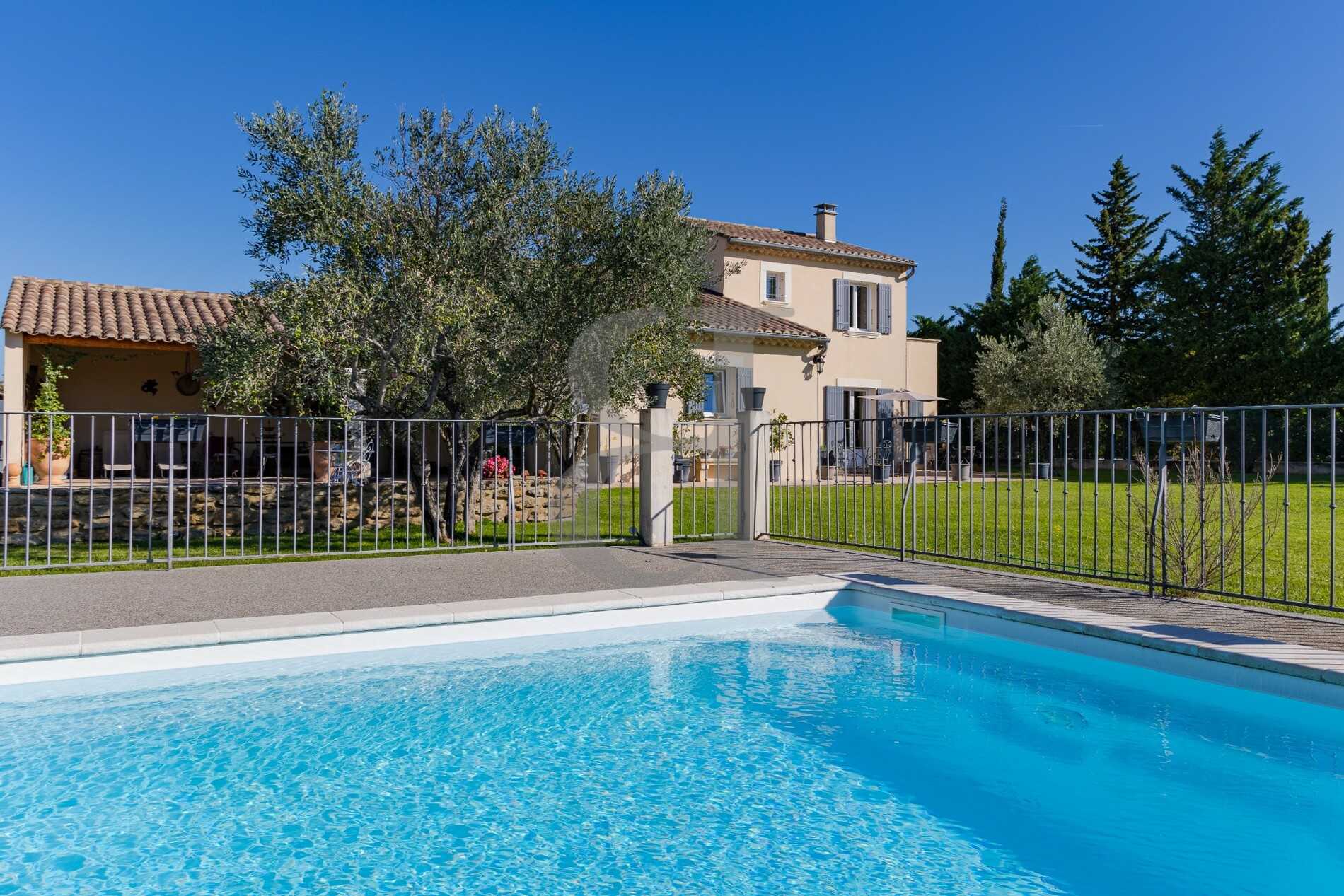Rumah di Valreas, Provence-Alpes-Cote d'Azur 10992430