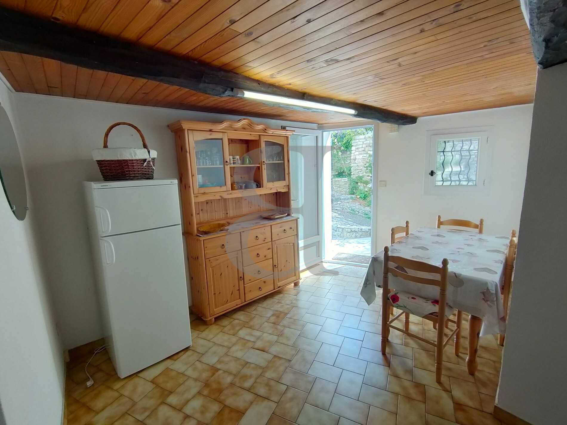 Dom w Vaison-la-Romaine, Provence-Alpes-Côte d'Azur 10992530