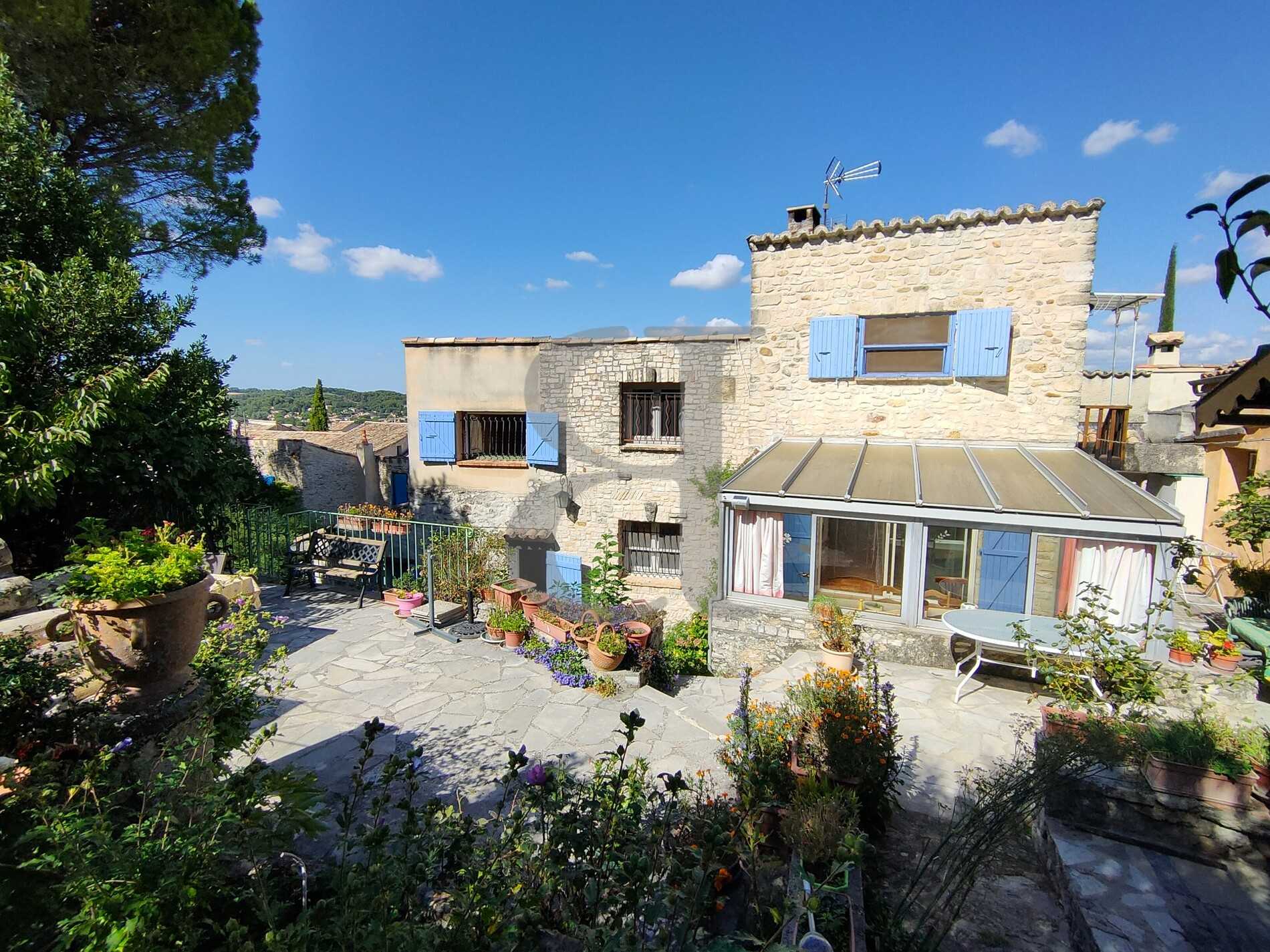 Hus i Vaison-la-Romaine, Provence-Alpes-Cote d'Azur 10992530
