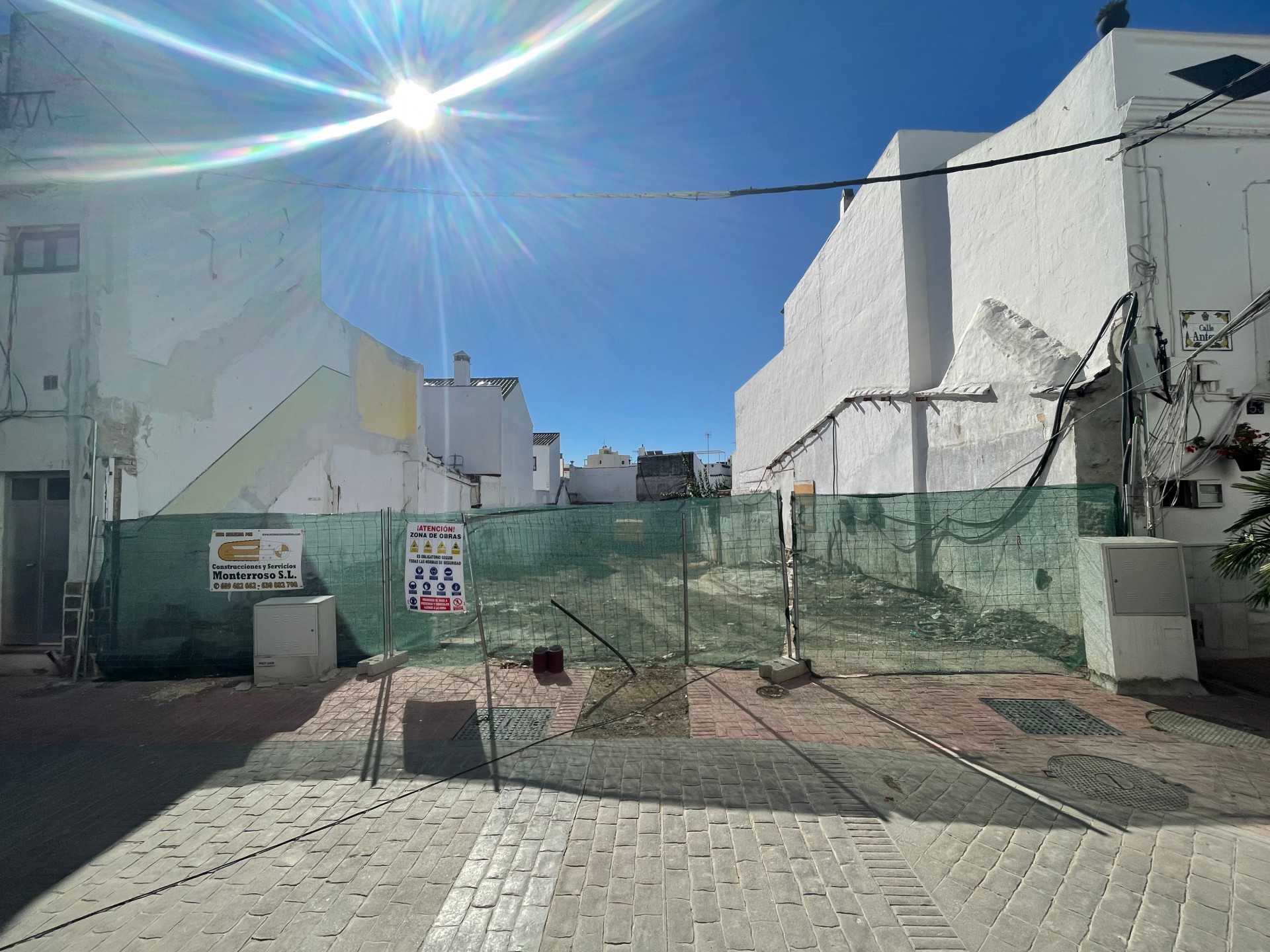 Land in Estepona, Andalusia 10993239