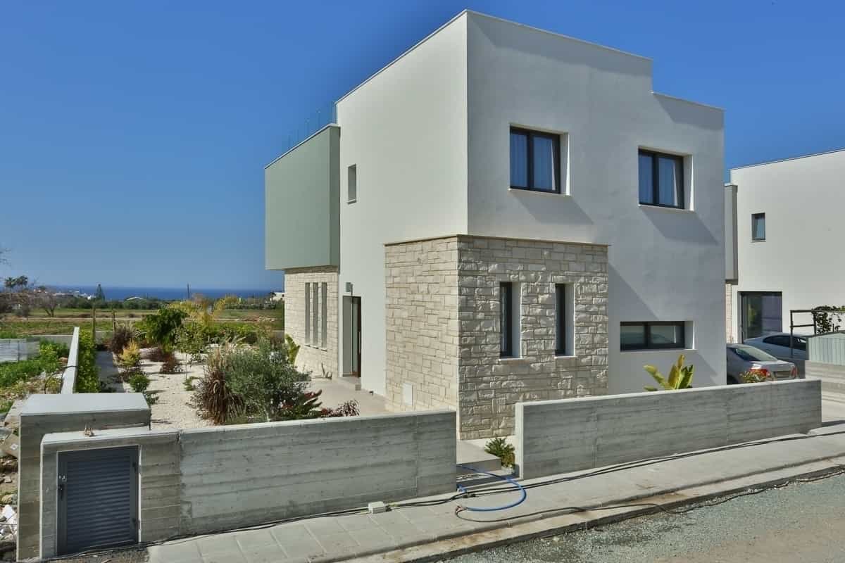 Rumah di Chloraka, Paphos 10993318