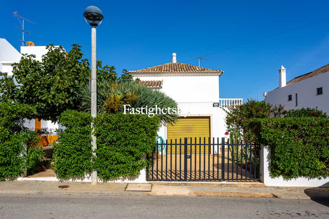 House in Tavira, Faro District 10993393