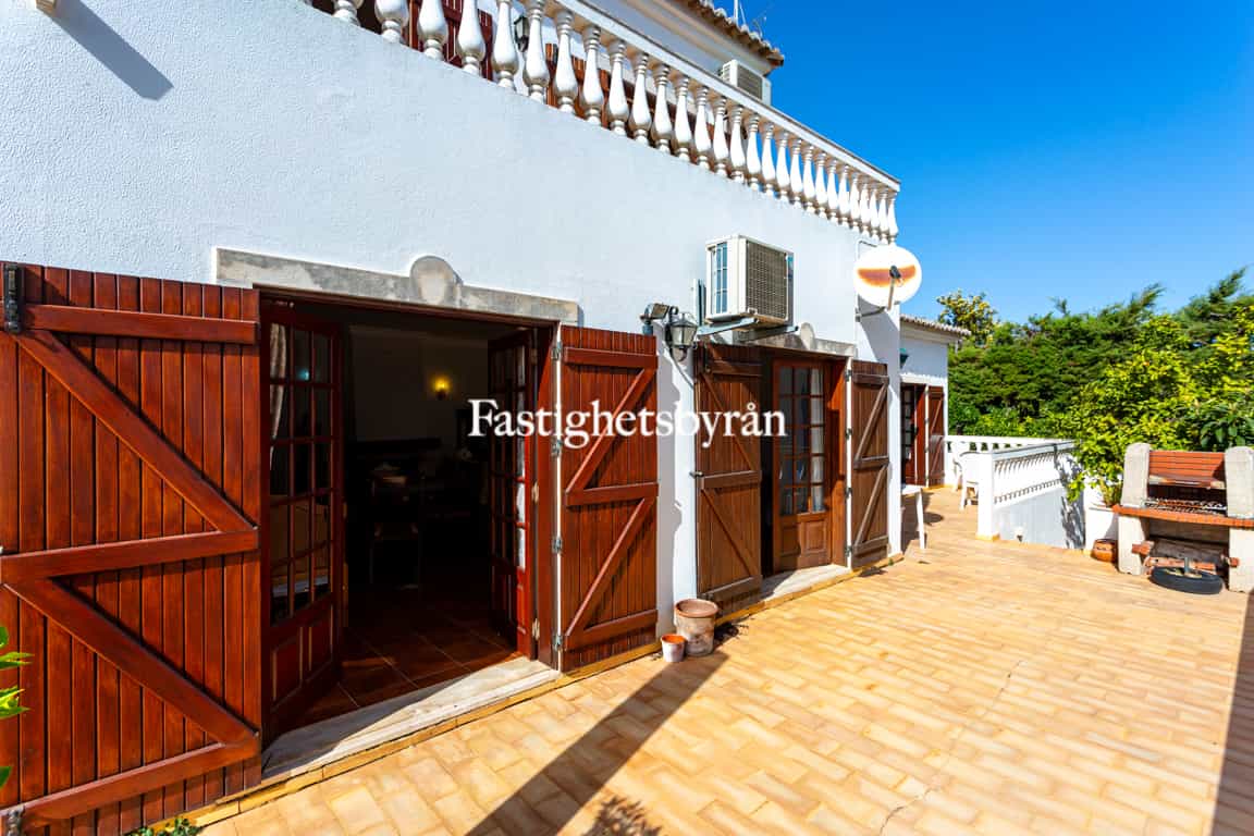 σπίτι σε Tavira, Faro District 10993393