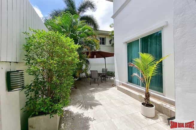 House in Chalong, Phuket 10993450