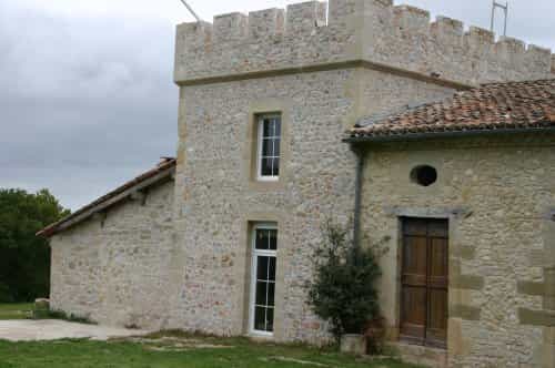 Hus i Castres, Occitanie 10993656