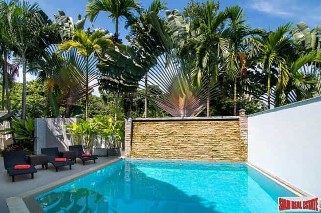 House in Chalong, Phuket 10993810
