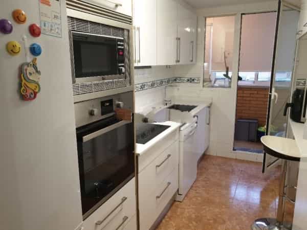 Condominium in Sagunto, Valencian Community 10993999