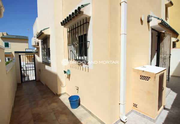 Huis in Torrevieja, Valencian Community 10994117