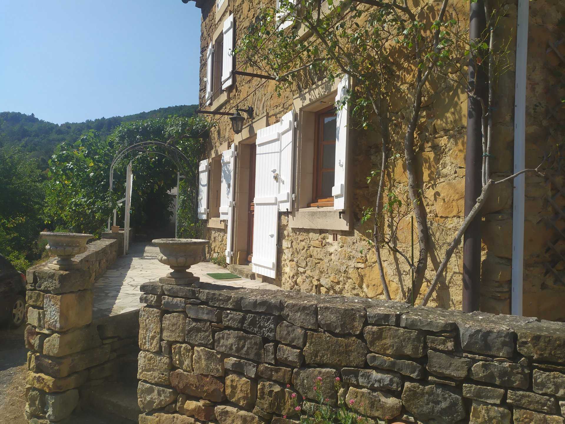 房子 在 Couiza, Occitanie 10994138