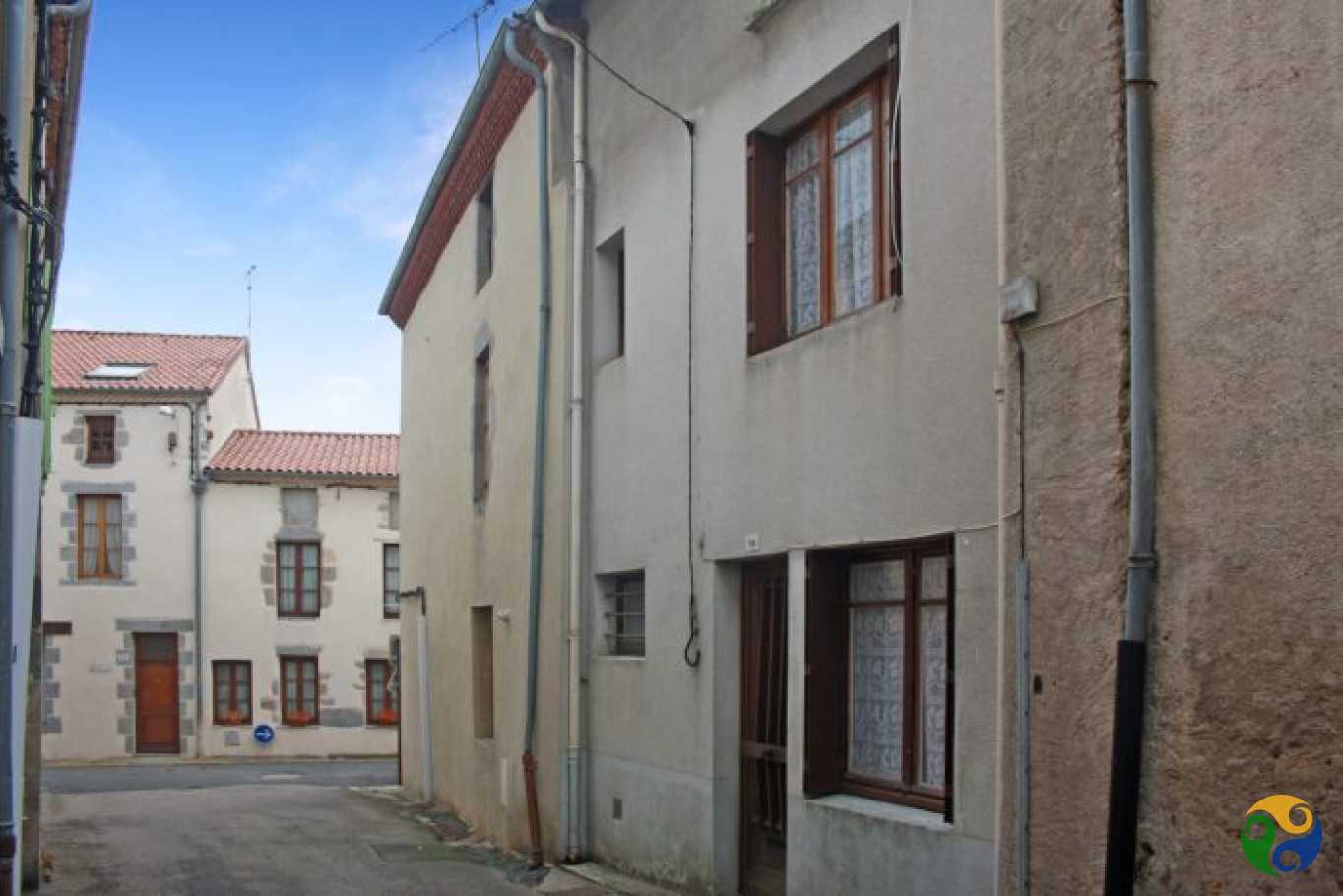 House in Le Dorat, Nouvelle-Aquitaine 10994256