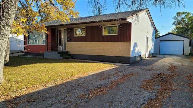 House in Brooklands, Manitoba 10994445