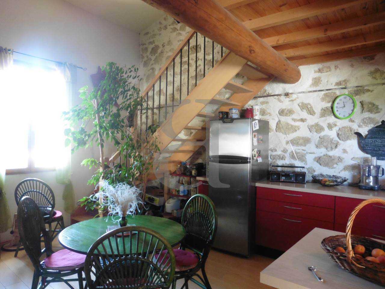 жилой дом в Malaucène, Provence-Alpes-Côte d'Azur 10994692