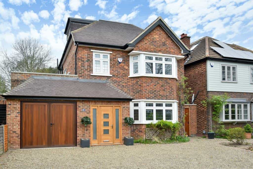 House in Elmers End, Bromley 10994985